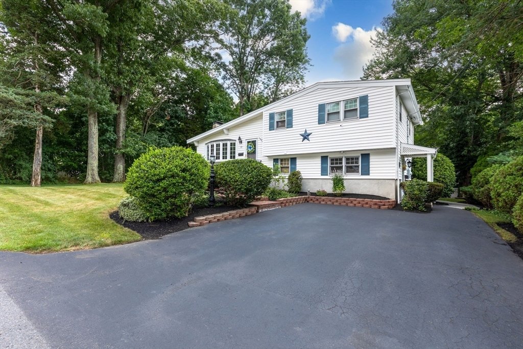 House in Brockton, Massachusetts, United States 5 - 18717693
