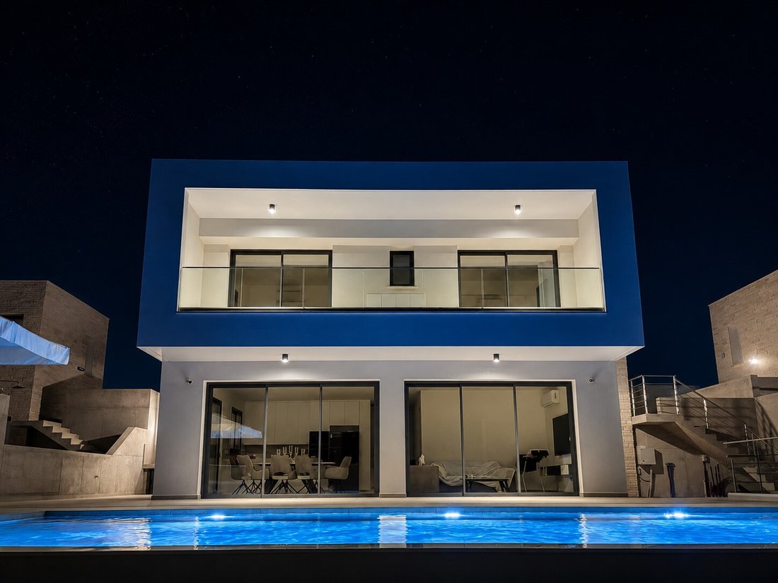 Villa in Peyia, Paphos, Cyprus 2 - 18716928