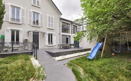 Maison à Chedal Anglay, La Garenne-Colombes, France 1