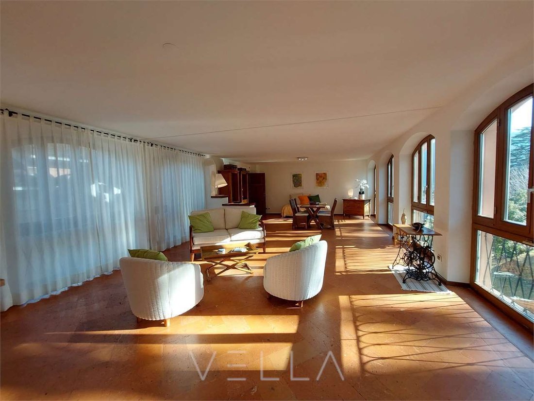 Apartment in Montagnola, Collina d'Oro, Ticino 2 - 18719124