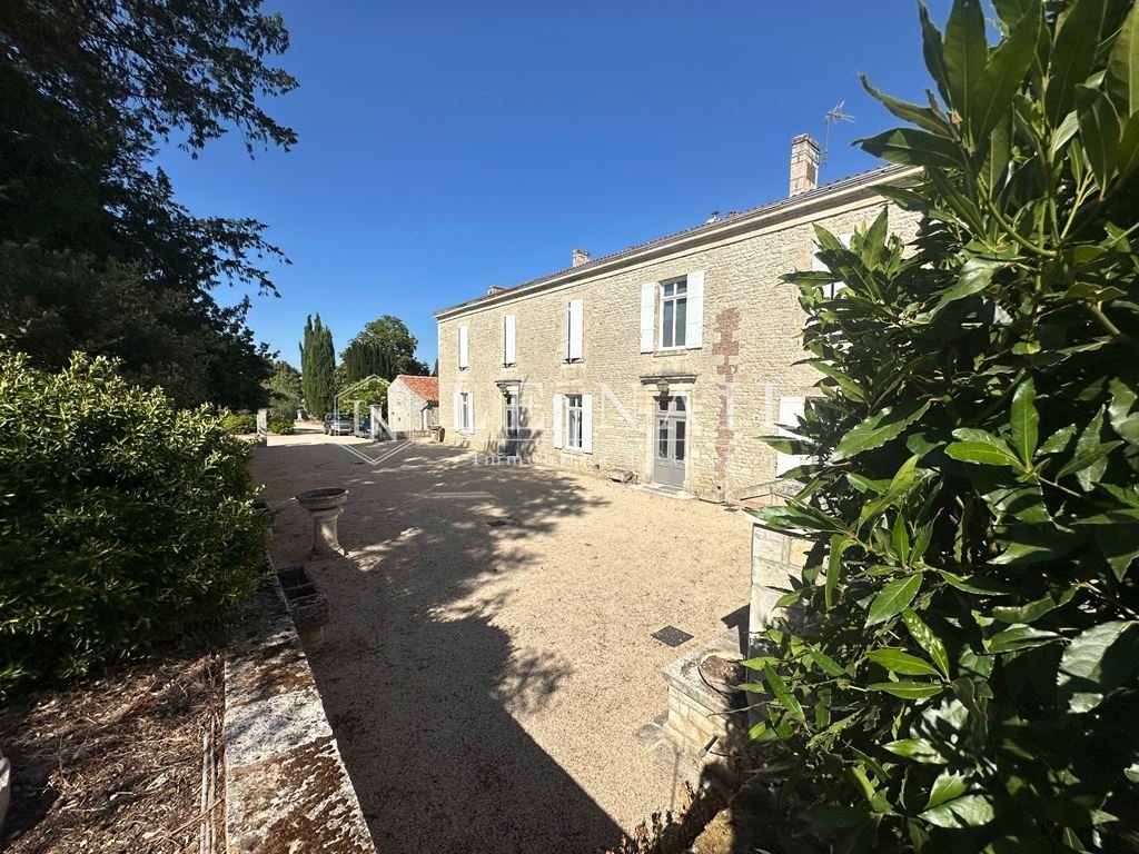 Finca en Grissais-Gros Noyer, Fontenay-le-Comte, Francia 3 - 18691172