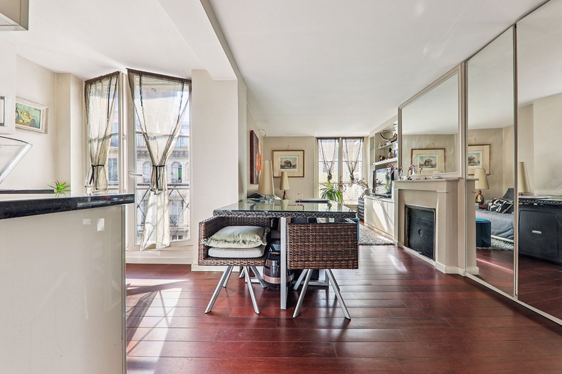 Apartment in Invalides, Paris 7e Arrondissement, Paris 2 - 18717090