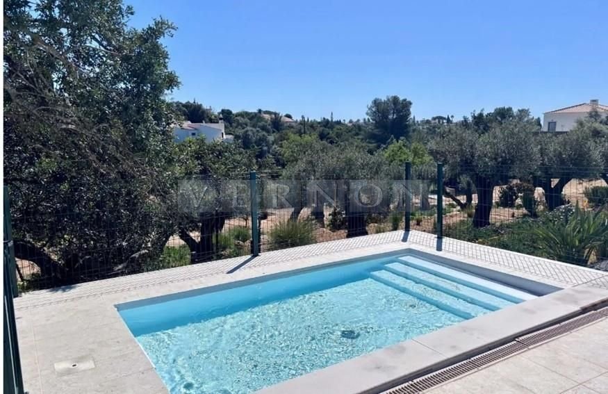 Villa in Carvoeiro, Algarve, Portugal 3 - 10722077