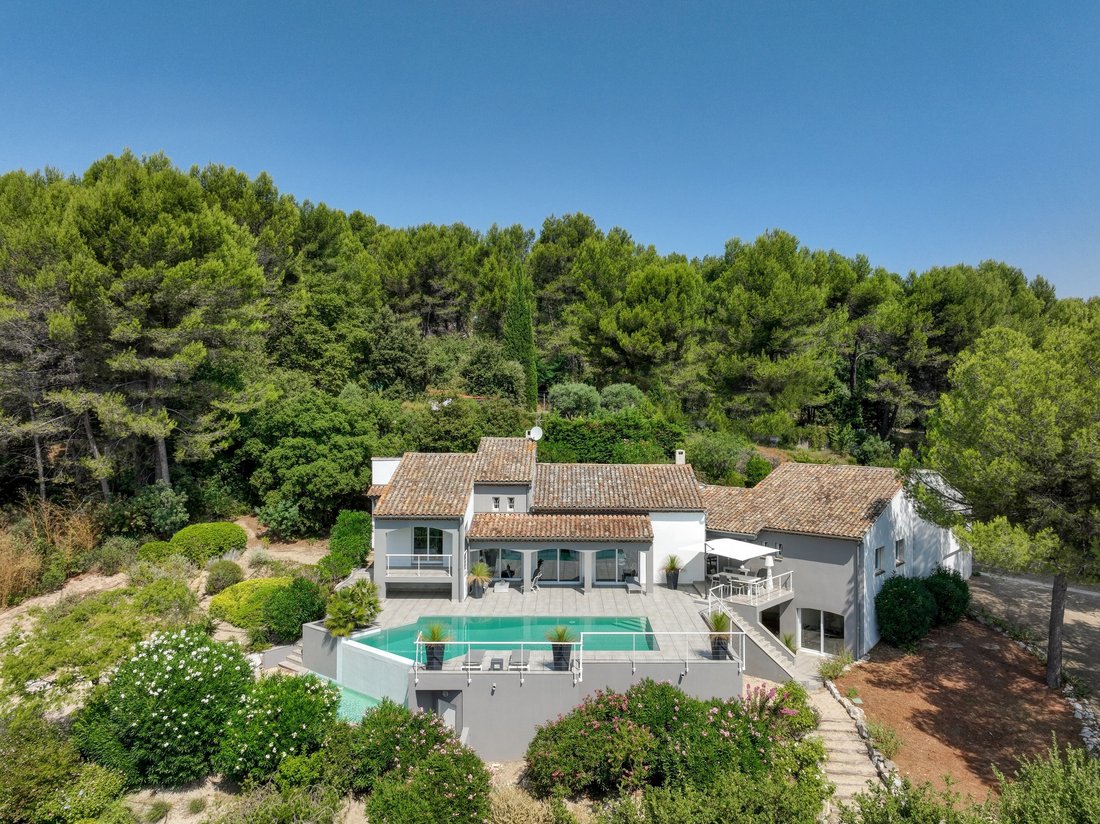 Maison à Noves, Provence-Alpes-Côte d'Azur, France 3 - 18719433