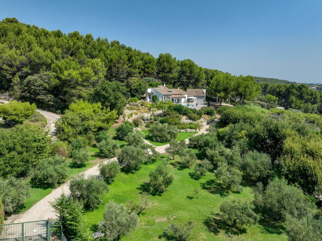Maison à Noves, Provence-Alpes-Côte d'Azur, France 1 - 18719433