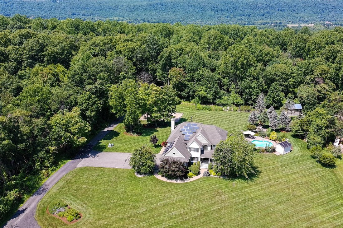 House in Long Valley, New Jersey, United States 3 - 18716697