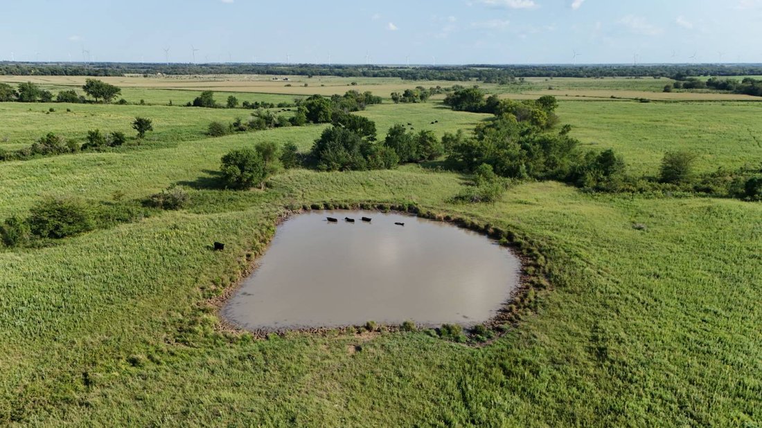 Land in Kincaid, Kansas, United States 5 - 18717966