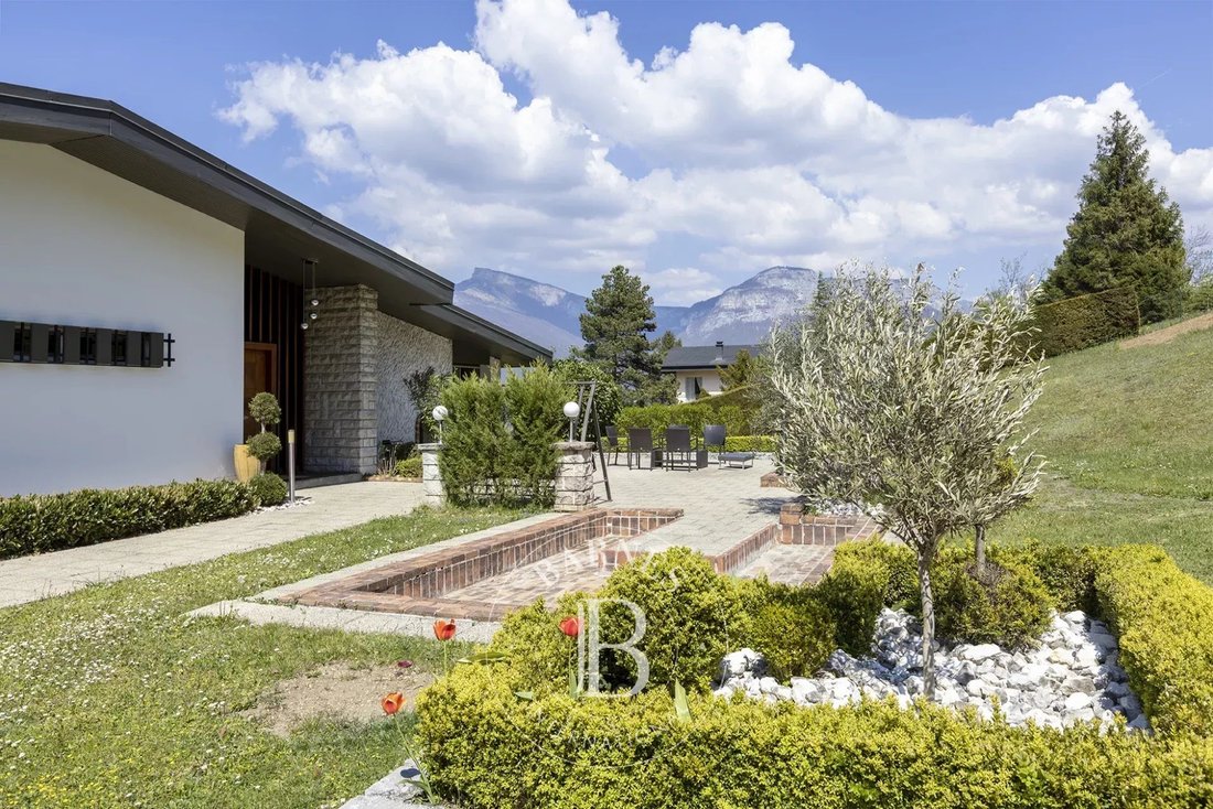 Villa in Chambery, Auvergne-Rhône-Alpes, France 2 - 18717164