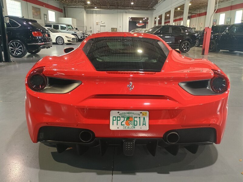 Coupe in Boca Raton, FL, United States 4 - 18716467