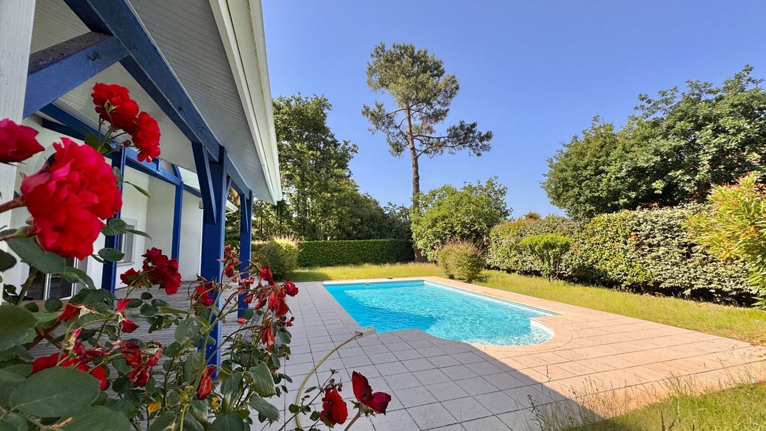 Villa in Lege Bourg, Lège-Cap-Ferret, Frankreich 2 - 18717578