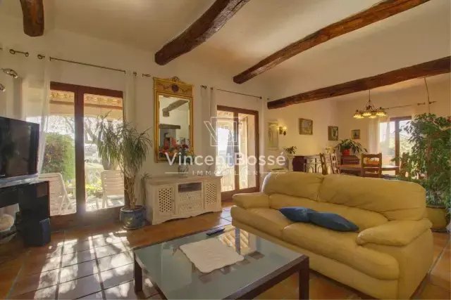 Casa a Saint-Laurent-du-Var, Provenza-Alpi-Costa Azzurra, Francia 4 - 16811511