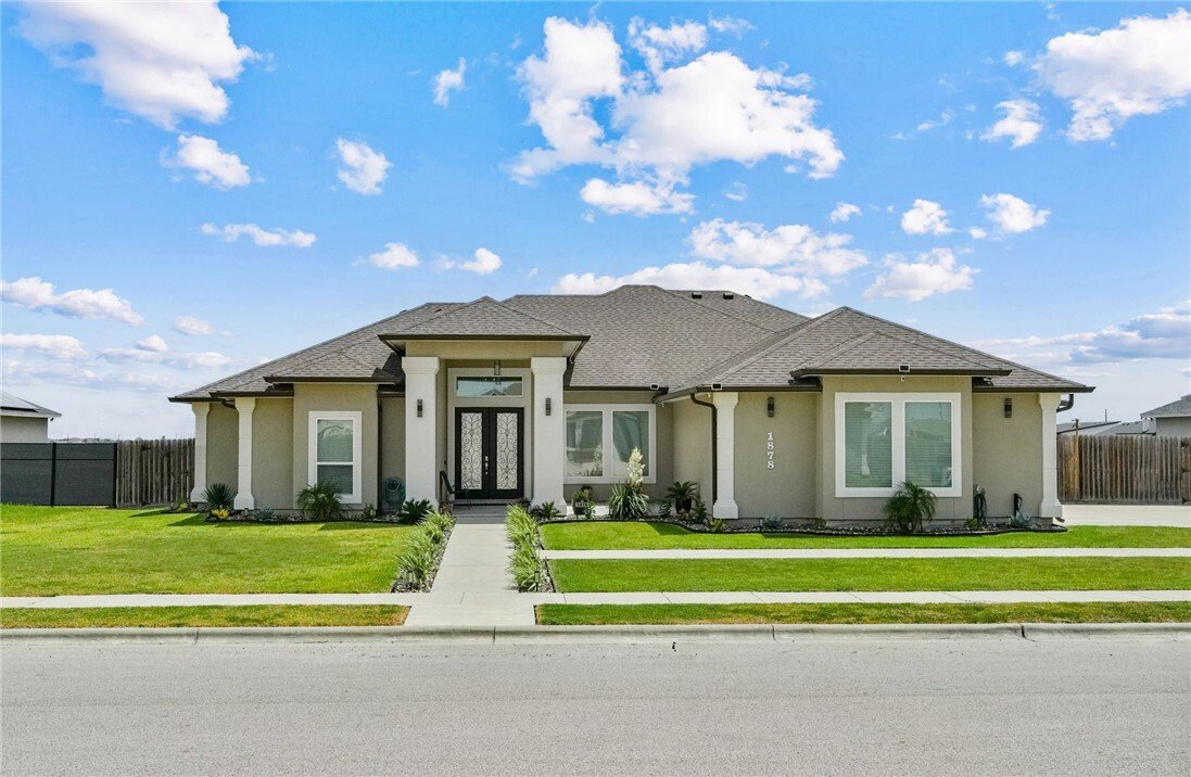 House in Corpus Christi, Texas, United States 1 - 18718050