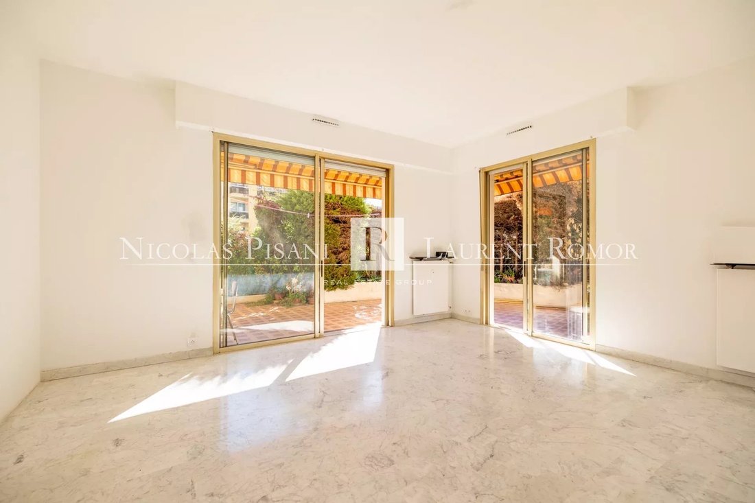 Apartamento en Beaulieu-sur-Mer, Provenza-Alpes-Costa Azul, Francia 2 - 18717064