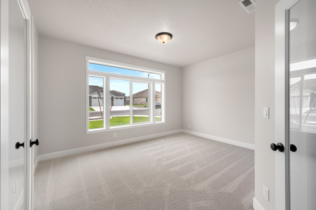 House in Kennewick, Washington, United States 4 - 18717240