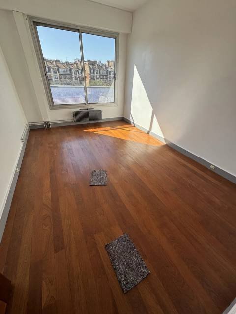 Apartment in Bassin de la Villette, Paris 19e Arrondissement, Paris 4 - 15959367