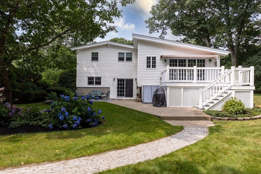 House in Brockton, Massachusetts, United States 3 - 18717693