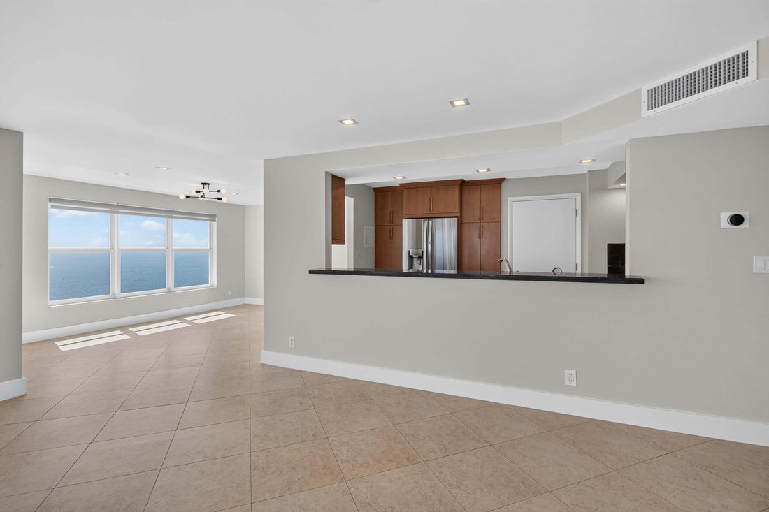 Appartement à Fort Lauderdale, Floride, États-Unis 2 - 18718646