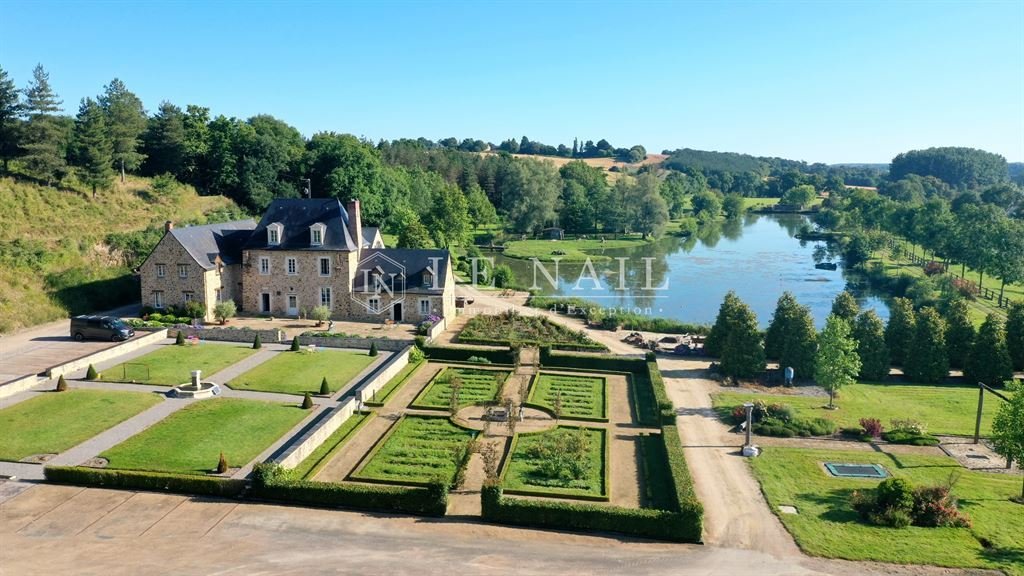 Tenuta a Azé, Chateau-Gontier-sur-Mayenne, Francia 1 - 13897157