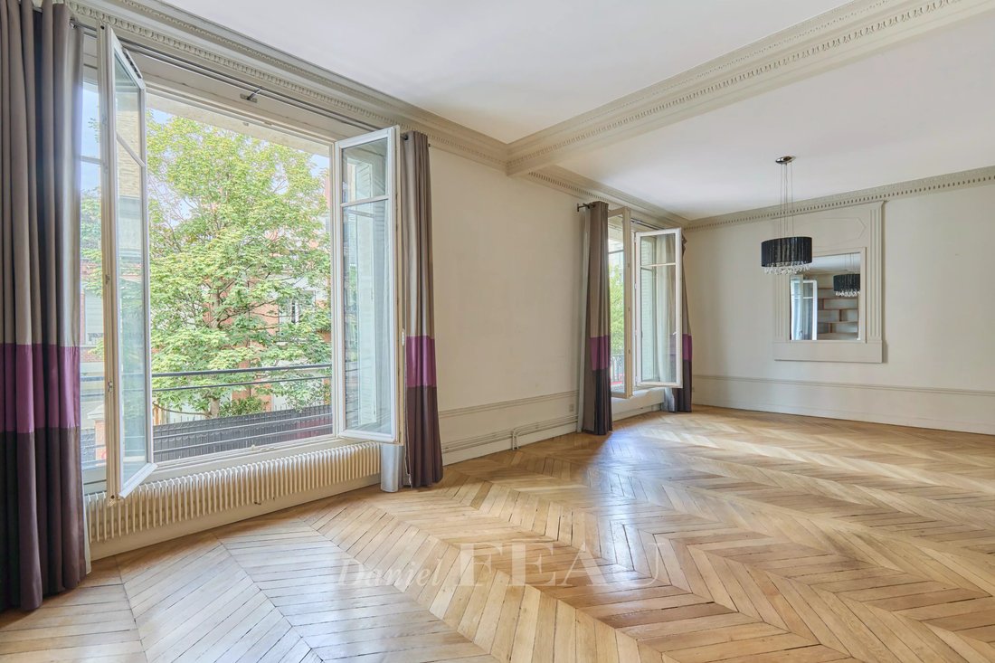 Apartment in La Plaine des Sablons, Neuilly-sur-Seine, France 2 - 17976468