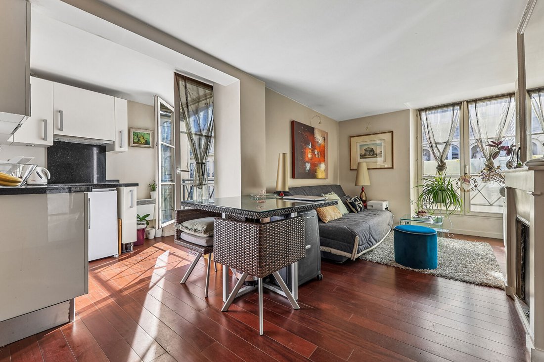 Apartment in Invalides, Paris 7e Arrondissement, Paris 1 - 18717090