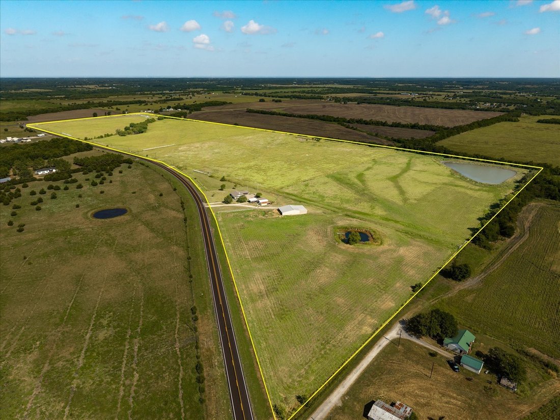 Land in Celeste, Texas, United States 1 - 18716582