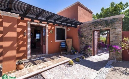 House in El Centenario, Baja California Sur, Mexico 1