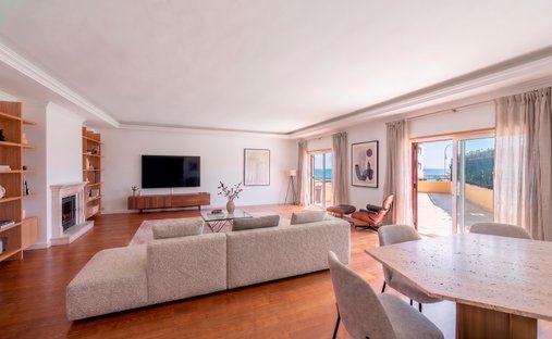 Apartment in Oeiras e Sao Juliao da Barra, Paco de Arcos e Caxias, Lisbon, Portugal 1