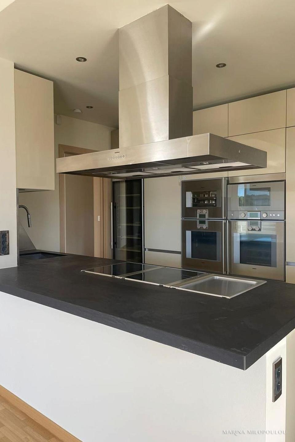 Apartment in Vouliagmeni, Attica, Greece 5 - 18717554