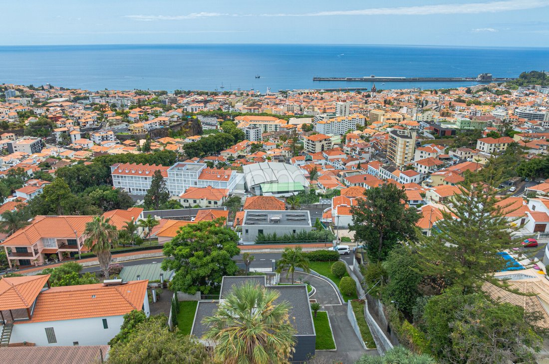 House in Santa Luzia, Madeira, Portugal 2 - 18719845
