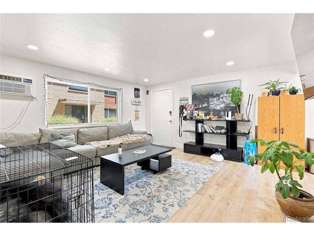 Andere in Lakewood, Colorado, Vereinigte Staaten 5 - 18718774