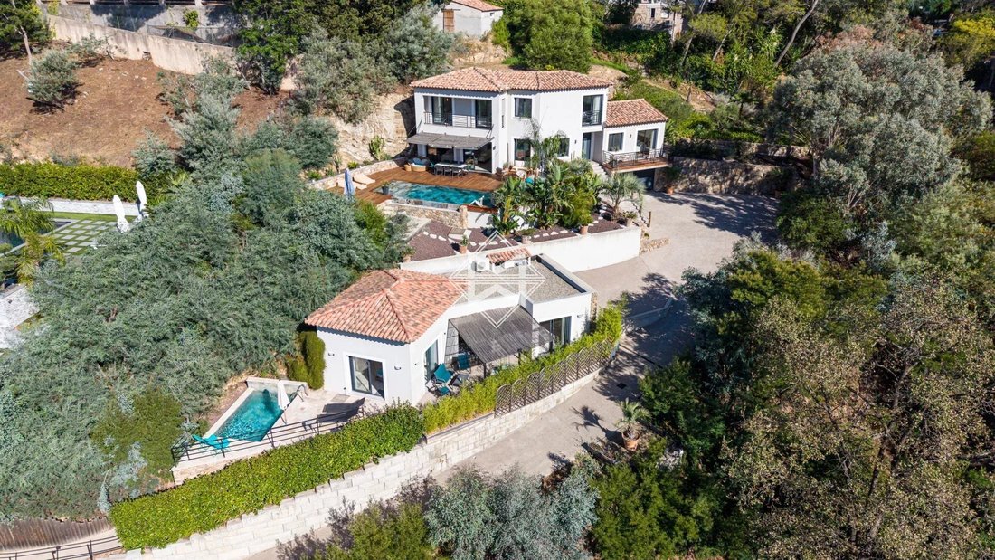 Villa a La Maure-Super Cannes, Vallauris, Francia 1 - 18716963