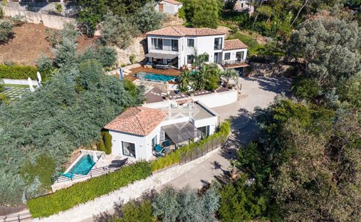Villa in La Maure-Super Cannes, Vallauris, France 1