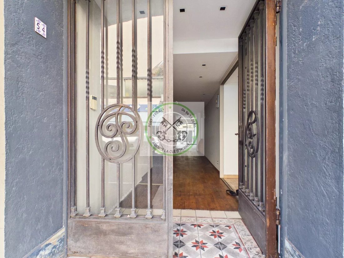 Apartment in Iscles, Saint-Raphaël, France 5 - 18716759