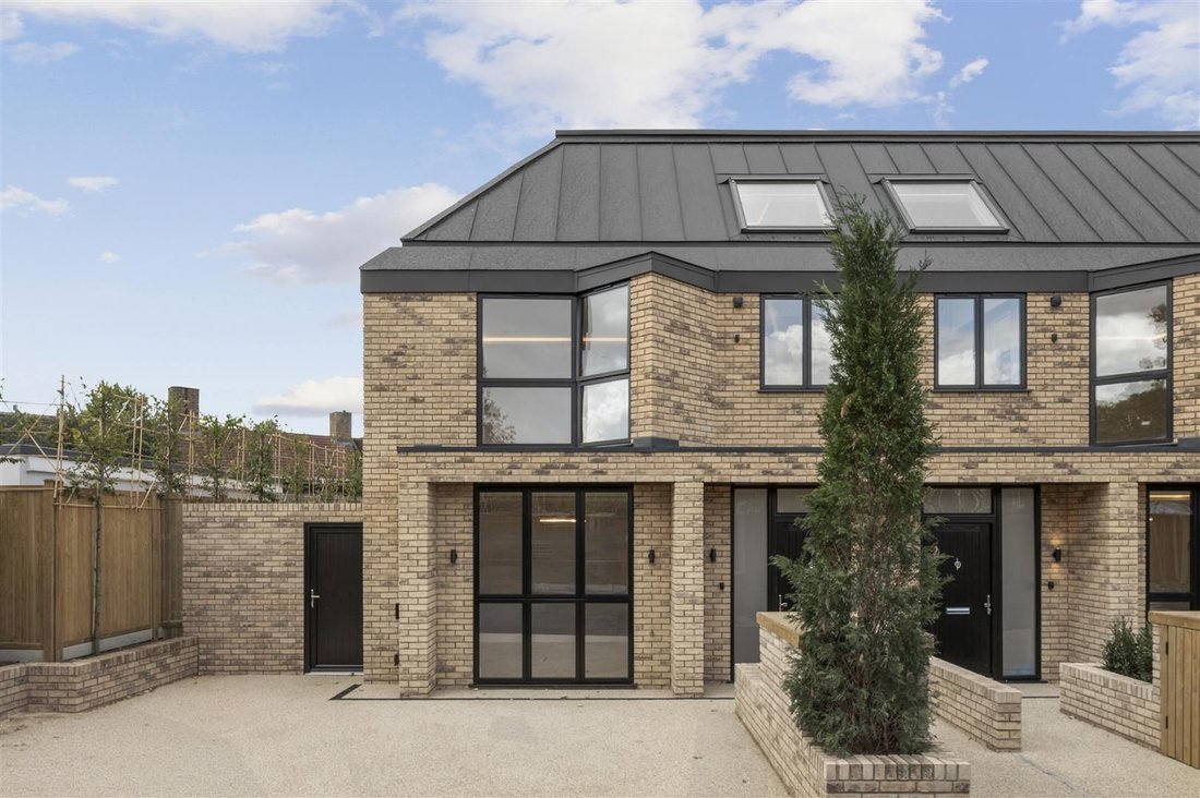 House in West Wimbledon, Merton, England 1 - 18716622