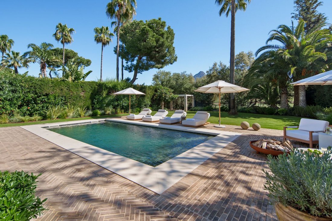 Villa in Puerto Banus, Marbella, Spain 2 - 18716906