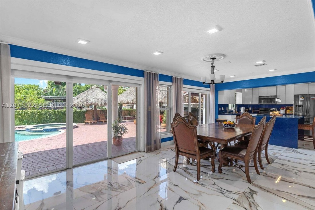 Maison à Miami, Floride, États-Unis 5 - 18719308