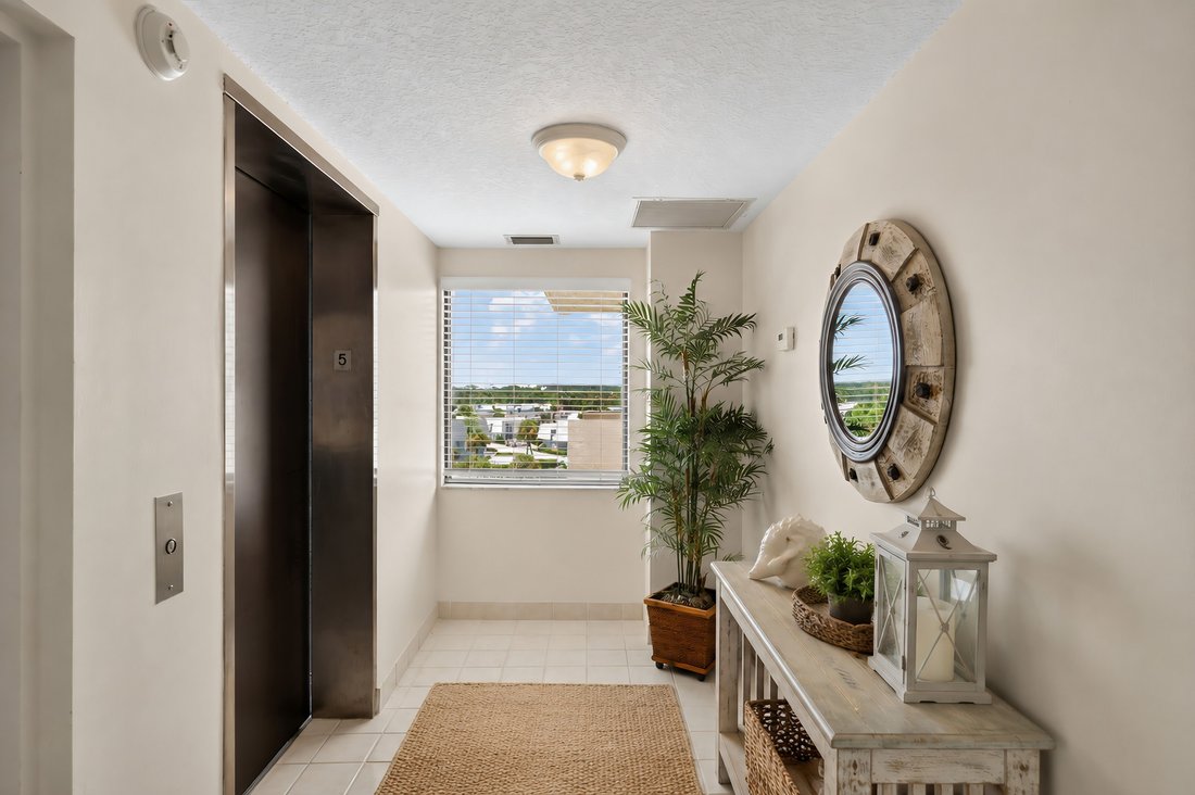 Casa a Vero Beach, Florida, Stati Uniti 4 - 18716419