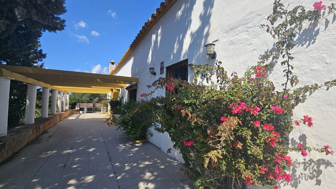 Finca in Mijas, Andalusia, Spain 2 - 11283992