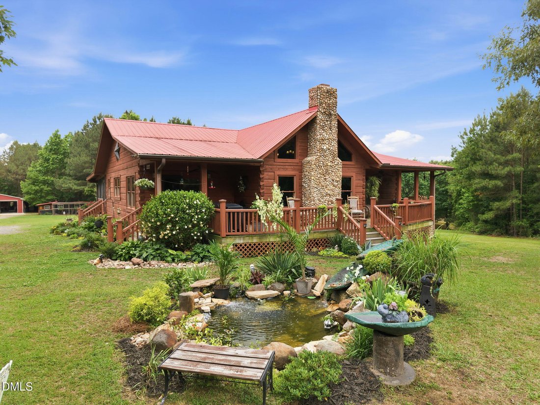 House in Moncure, North Carolina, United States 1 - 18717442