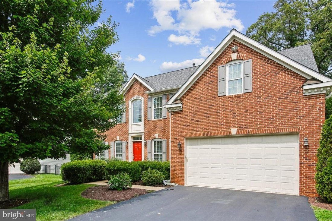 House in Lorton, Virginia, United States 1 - 18720043