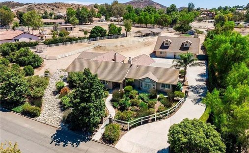 Casa a Perris, California, Stati Uniti 1