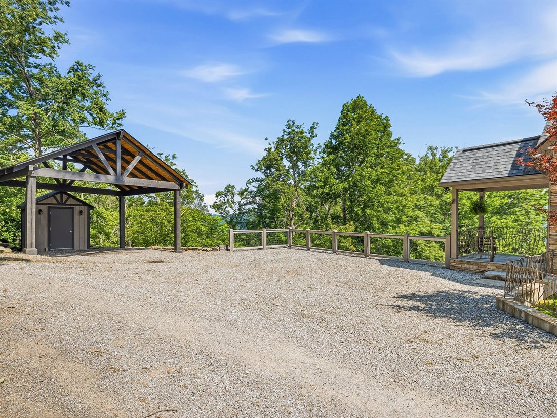 Casa en Asheville, Carolina del Norte, Estados Unidos 4 - 18603776
