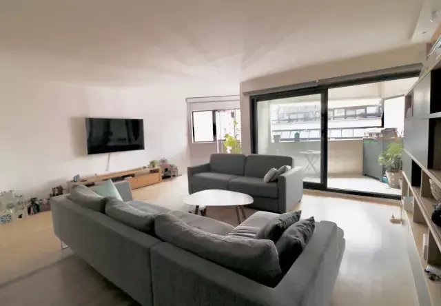 Apartamento en Reine-Mairie, Boulogne-Billancourt, Francia 3 - 15869361