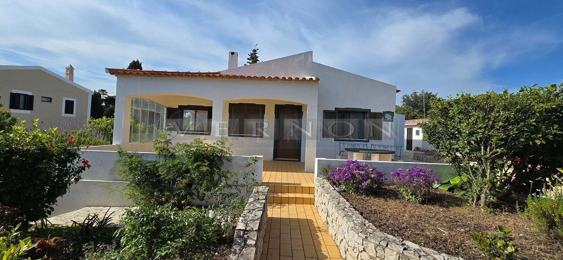 Villa in Carvoeiro, Algarve, Portugal 2 - 17711765