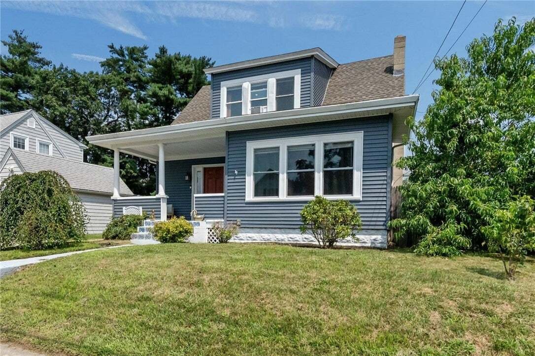 House in Cranston, Rhode Island, United States 3 - 18718351