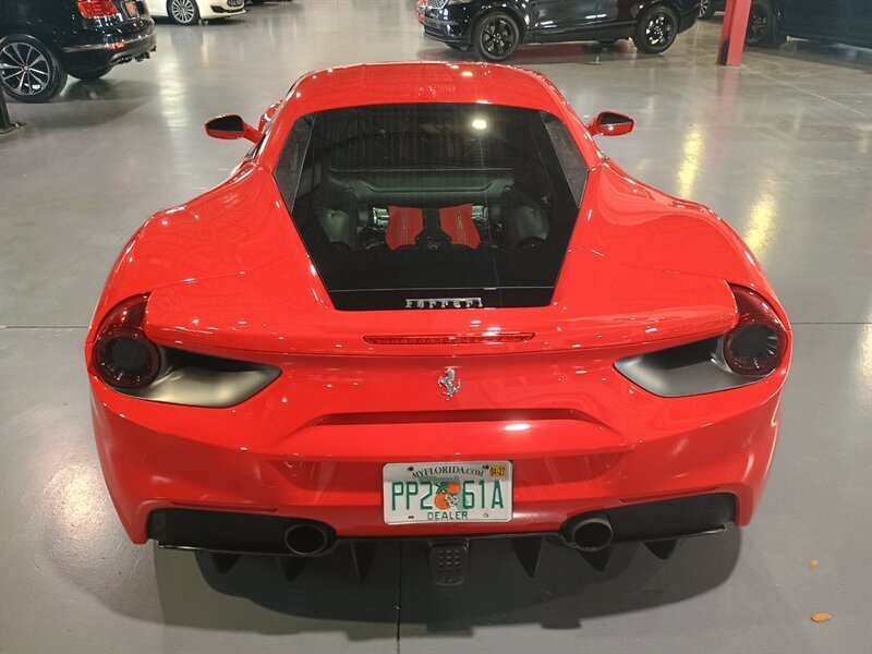 Coupe in Boca Raton, FL, United States 5 - 18716467