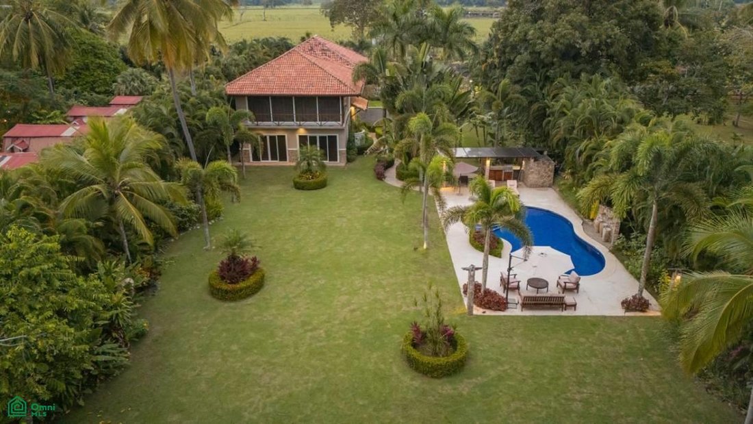 House in Esterillos Este, Puntarenas Province, Costa Rica 4 - 18717944