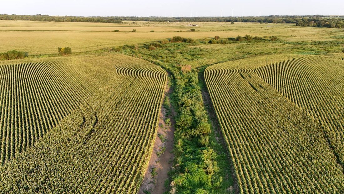 Terreno a Kincaid, Kansas, Stati Uniti 5 - 18718012