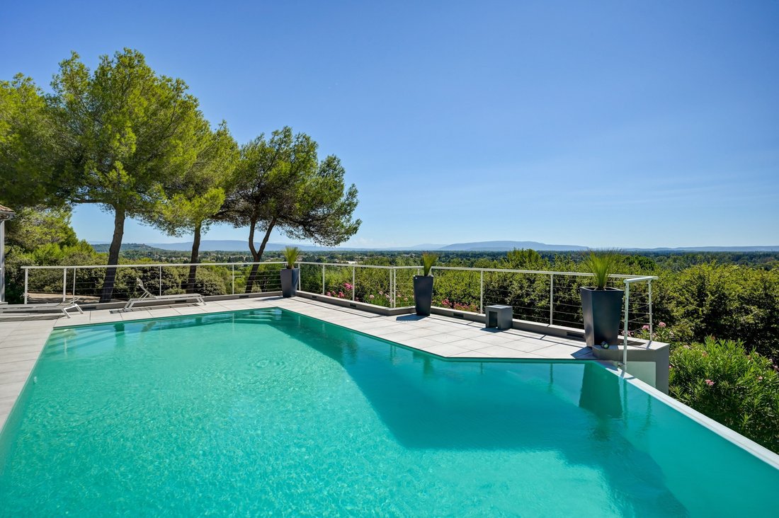 Maison à Noves, Provence-Alpes-Côte d'Azur, France 4 - 18719433