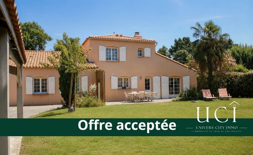 Maison à Le Centre, Bouaye, France 1